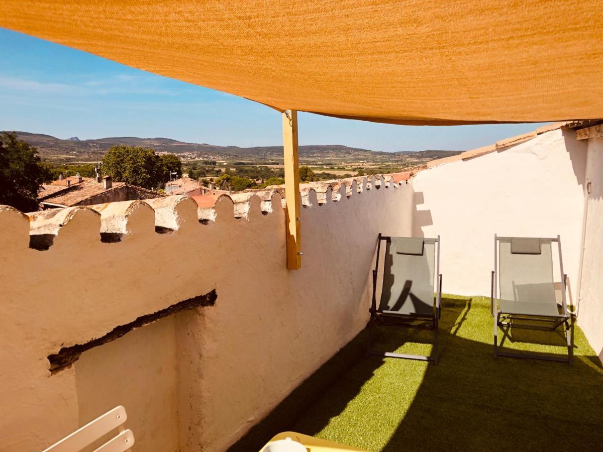 Appartement Au Dernier Etage Avec Terrasse Et Belle Vue Sur Nature Environnante Roujan Exterior foto